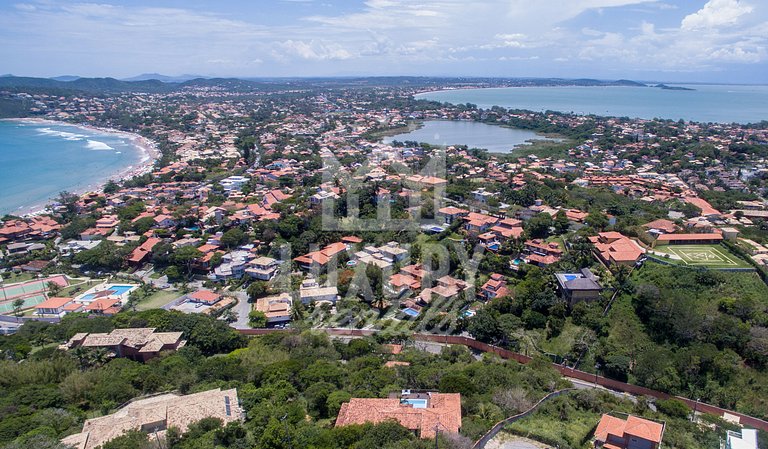 Casa Com vista Panorâmica, Três Quartos e Contato Direto com