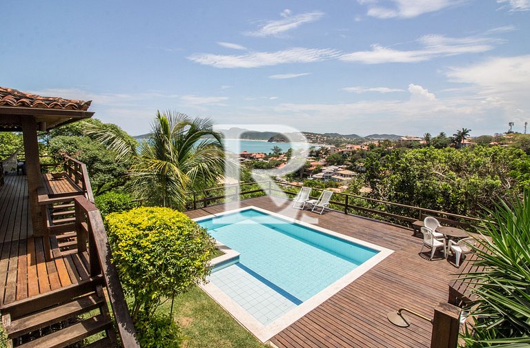 Casa Com vista Panorâmica, Três Quartos e Contato Direto com