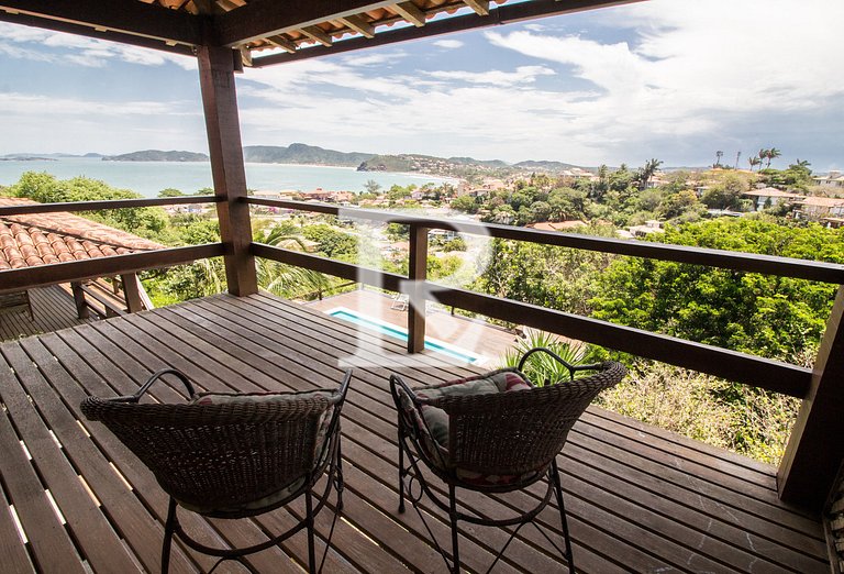 Casa Com vista Panorâmica, Três Quartos e Contato Direto com