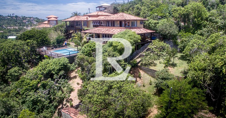 Casa Com vista Panorâmica, Três Quartos e Contato Direto com