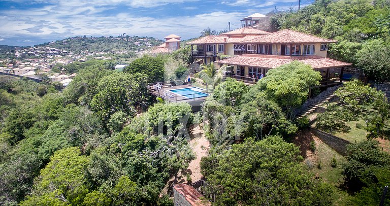 Casa Com vista Panorâmica, Três Quartos e Contato Direto com